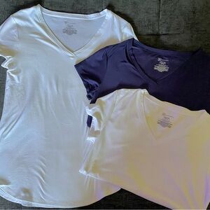 Womens L Solid TShirts Lot